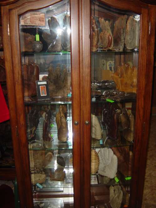 Mike Ellis Display Old 5